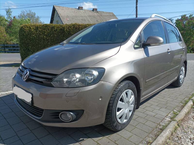 ox_volkswagen-golf-plus-2009-14-tsi-122-km-alcantara-krajowy-bogate