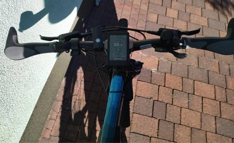 ox_mocny-rower-elektryczny-marin-bafang-bbs02-rockshox-ncx-920wh