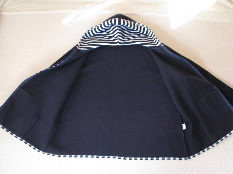 ox_polarowy-plaszczyk-rozpinana-bluza-z-kapturem-styl-marynarski-rozm-52