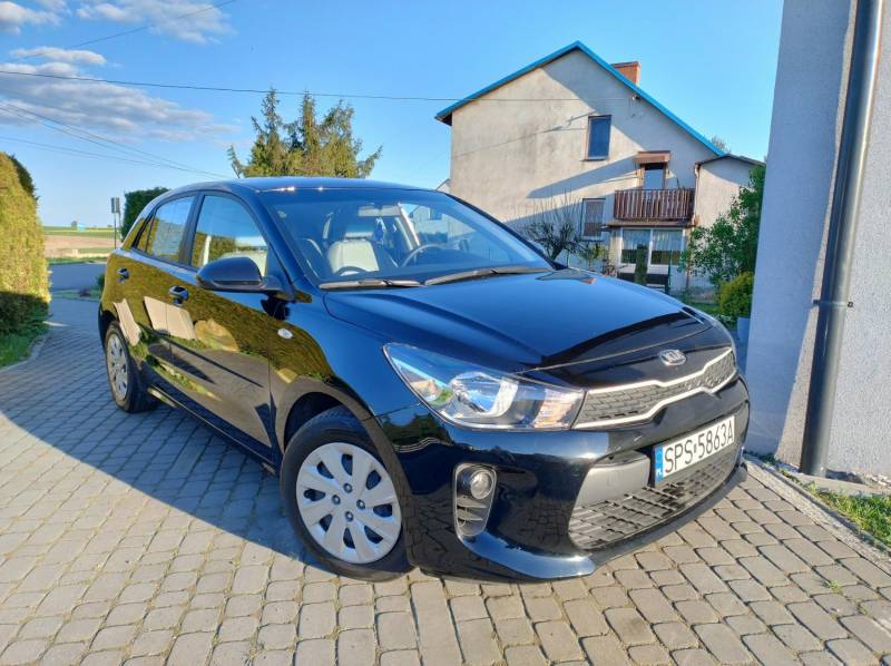 ox_kia-rio-20192020-r-12-benz-krajowa-przebieg-53-tys-km