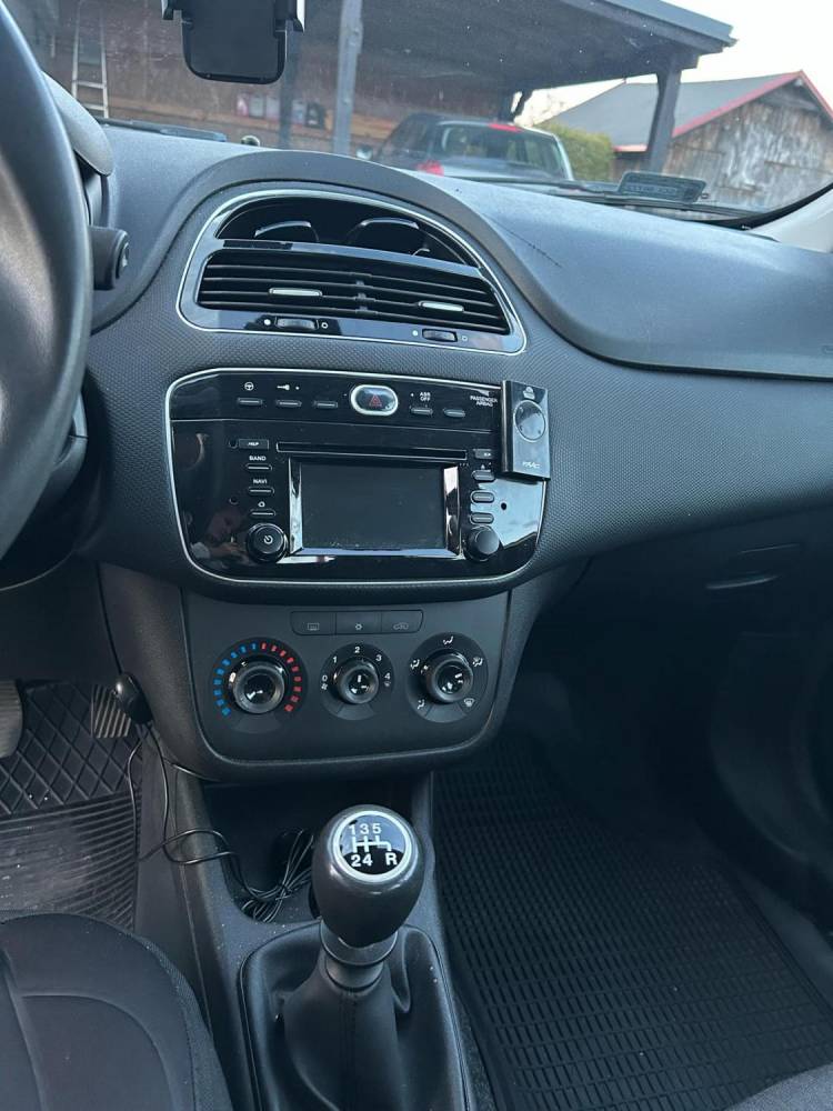 ox_fiat-punto-iii-2015r