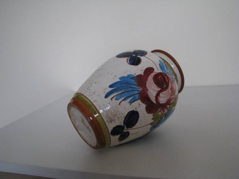 ox_ceramiczny-wazon-rekodzielo-z-motywem-kwiatow-21-cm-retro-vintage