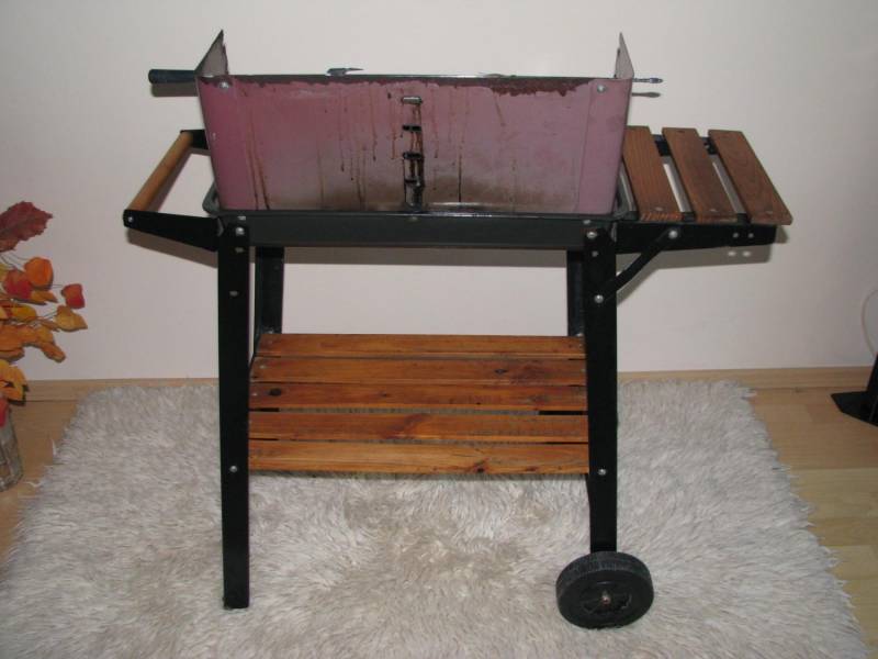 ox_ogrodowy-grill-weglowy-bbq-kolka-5-poziomow-polki-ruszt-na-kurczaka