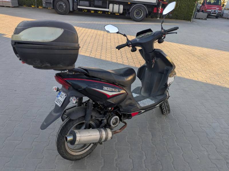 ox_skuter-moto-magnus-ibizzo-50-4t-2008r-na-czesci