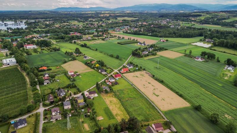 ox_piekna-dzialka-budowlana-cisza-i-relaks-w-ochabach-wielkich