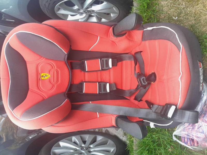 ox_fotelik-ferrari-corsa-scuderia-i-max-9-36-kg