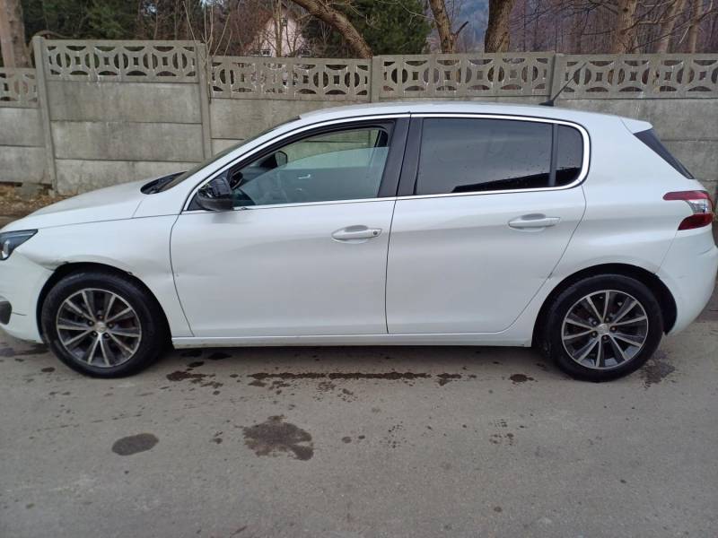 ox_peugeot-308