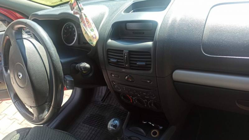 ox_renault-clio-campus-2007r12-gaz