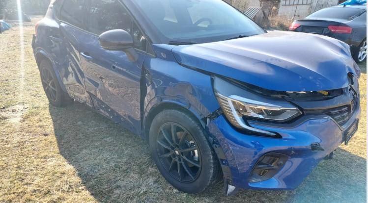 ox_wszystkie-czesci-renault-captur-16-hybryda-2022r-odpala