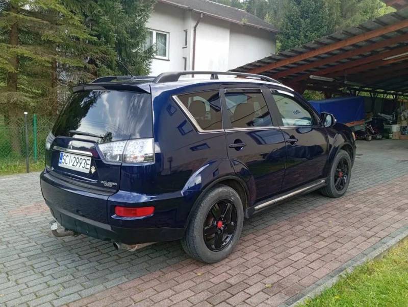 ox_mitsubishi-outlander-2011-benzyna-gaz