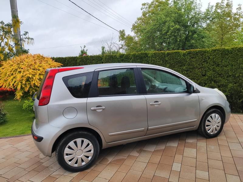 ox_nissan-note-14-benzyna-klima-2007r