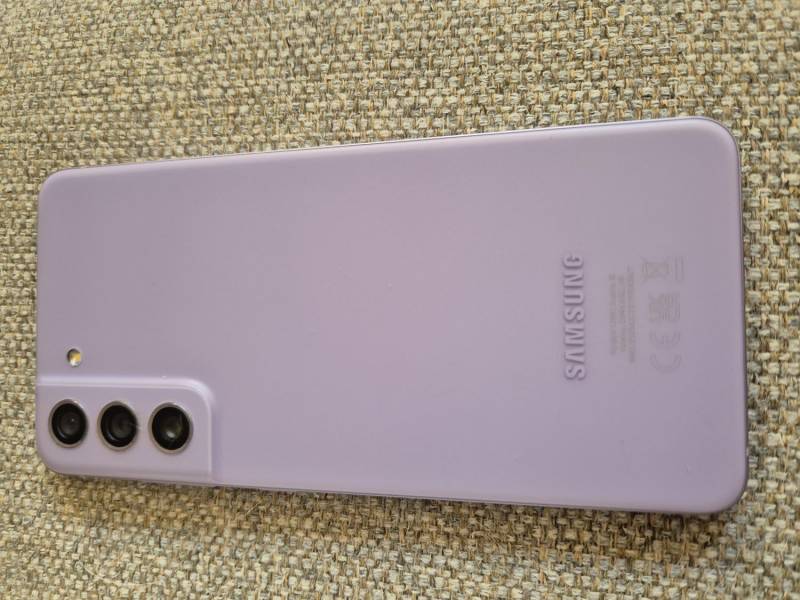 ox_galaxy-s21-fe-5g