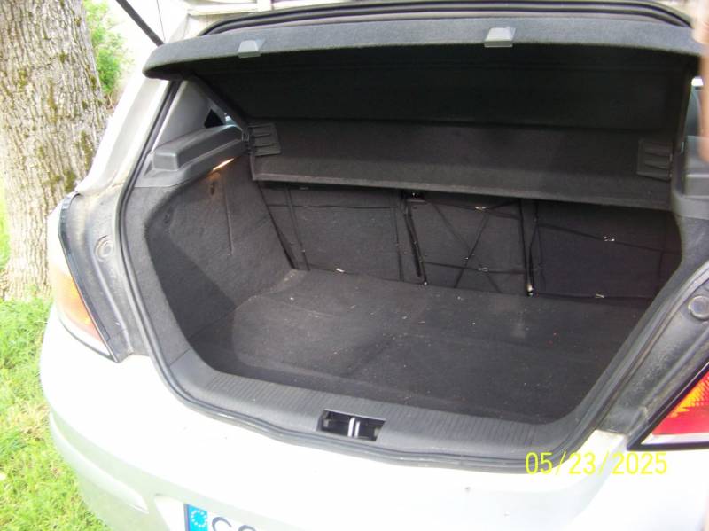 ox_sprzedam-opel-astra-iii-17cdti