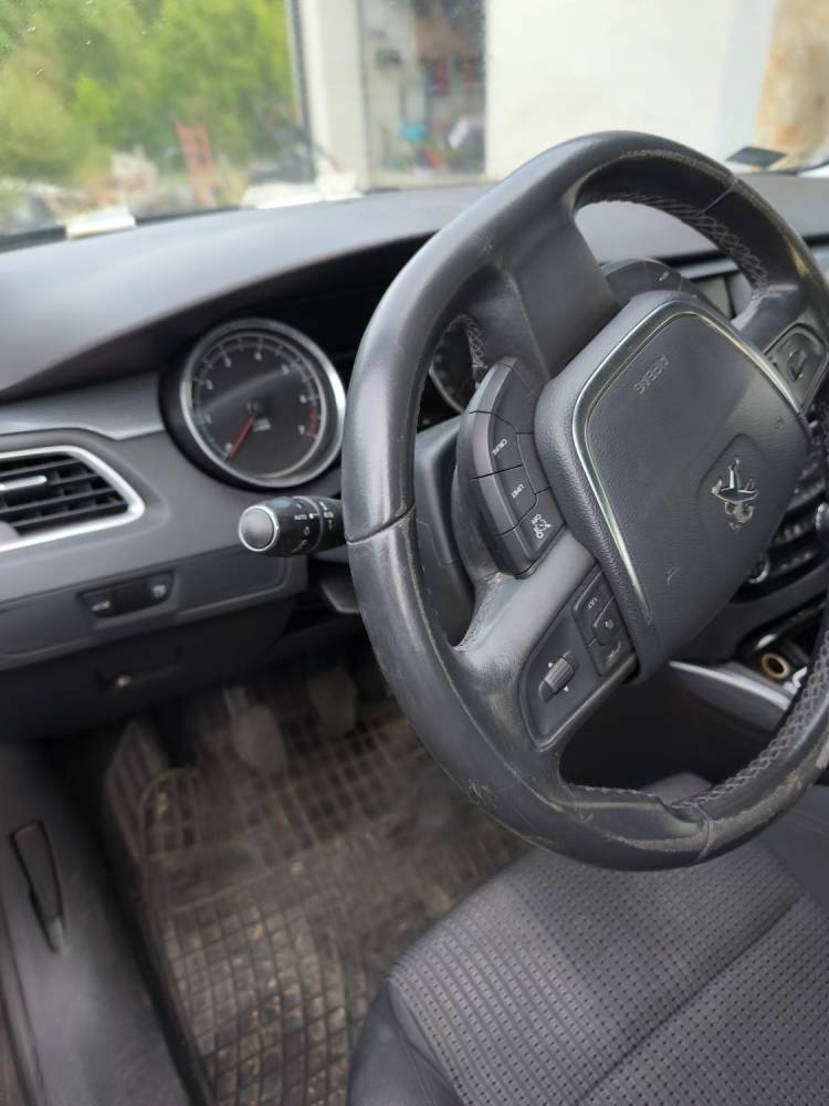 ox_peugeot-508sw-2012r-1600cm3