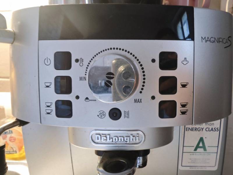 ox_ekspres-do-kawy-de-longhi