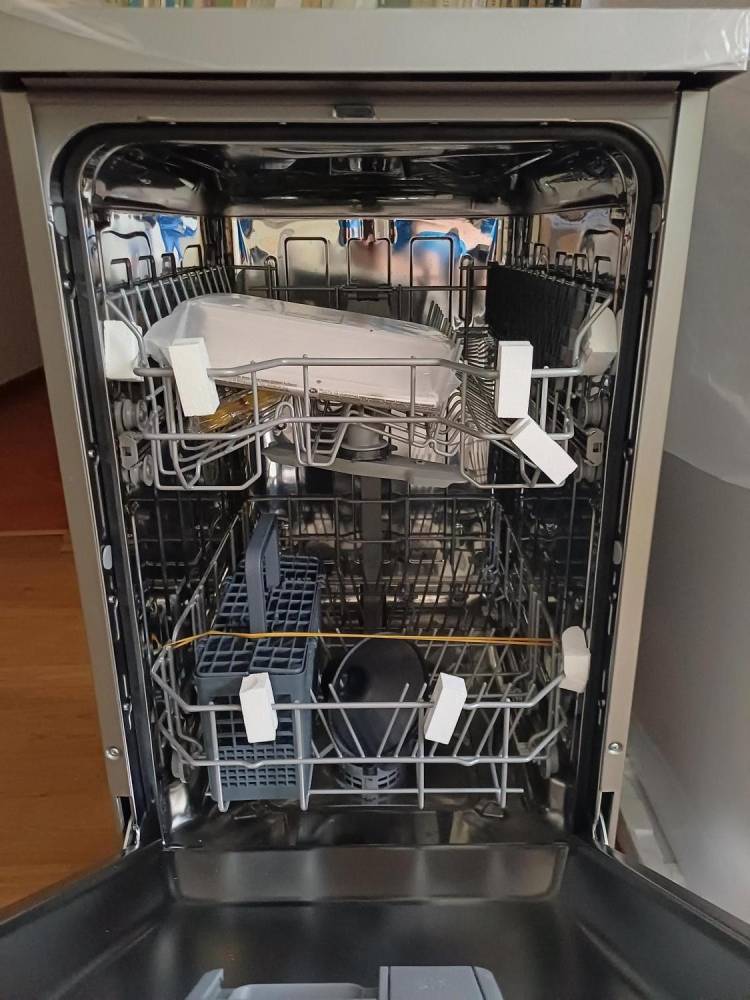 ox_nowa-zmywarka-beko-dvs05024s