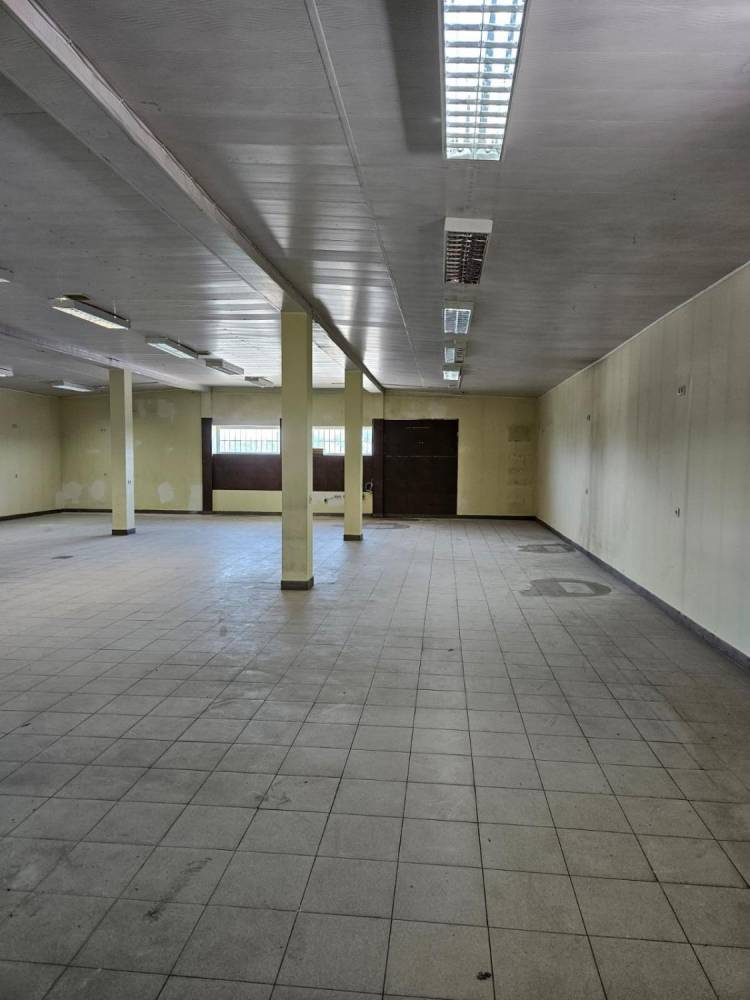 ox_lokal-do-wynajecia-na-dzialalnosc-handlowo-uslugowa-w-centrum-debowca