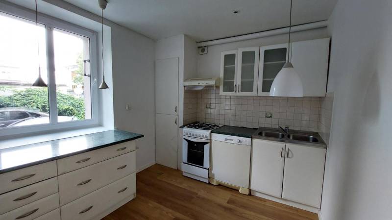 ox_sprzedam-mieszkanie-62m2-cieszyn-centrum-parter