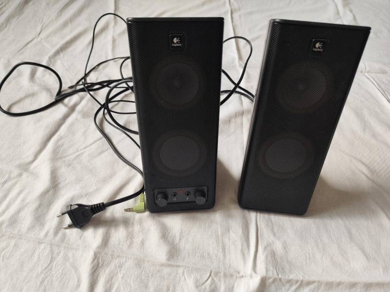 ox_glosniki-logitech