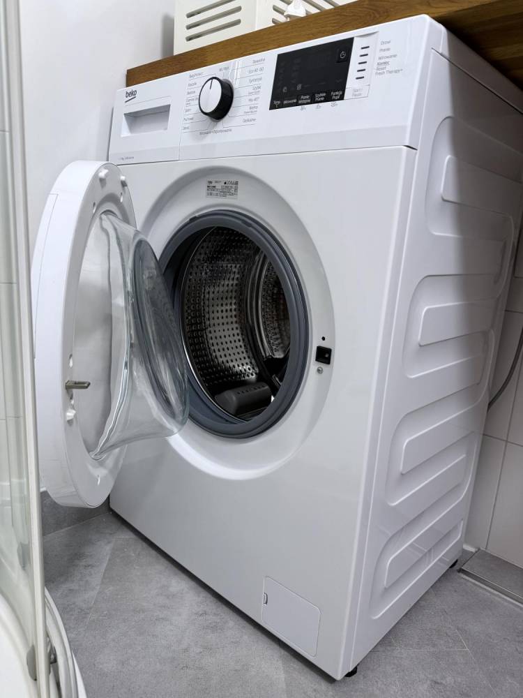ox_sprzedam-pralke-beko-slim-7kg