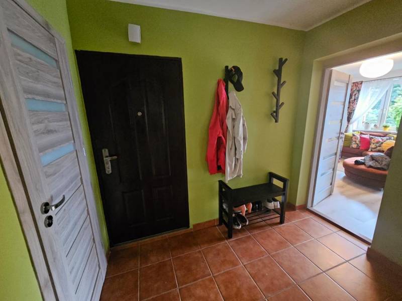 ox_wynajme-mieszkanie-3-pokojowe-80m2-w-centrum-skoczowa