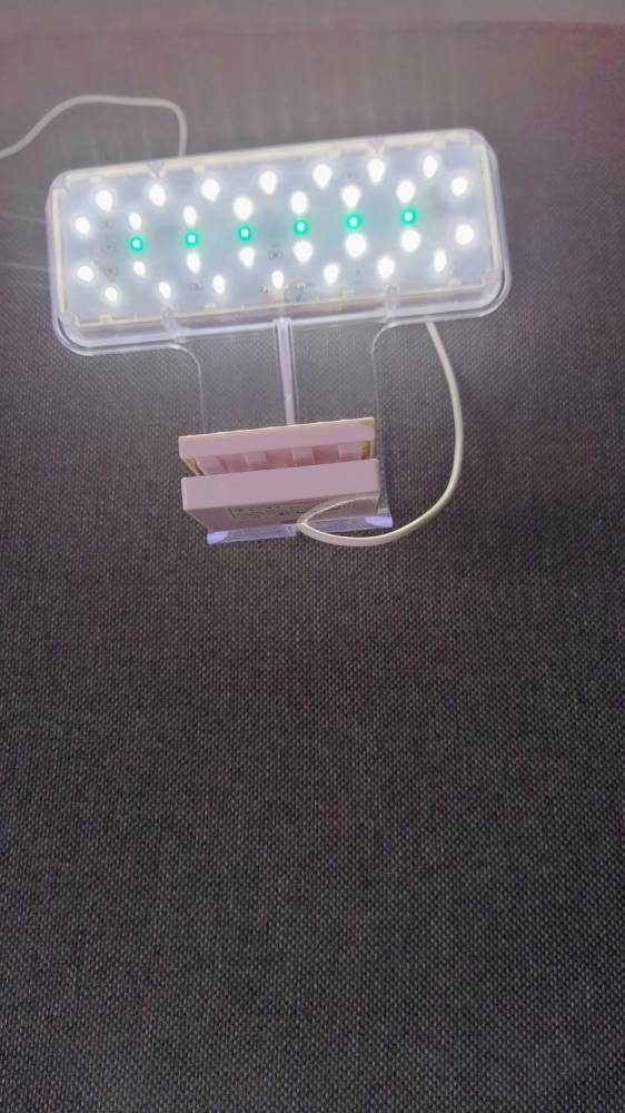 ox_lampka-led-i-filtr-do-malego-akwarium