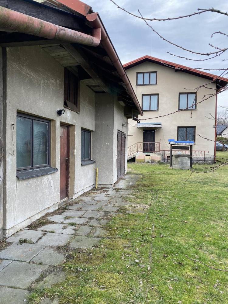 ox_dom-z-garazem-na-duzej-dzialce-zapraszam