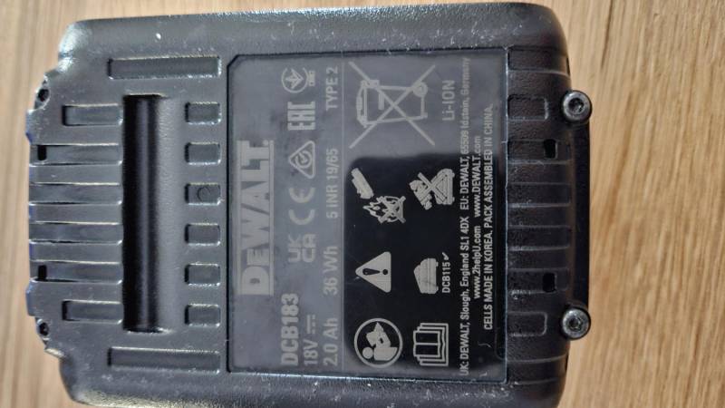 ox_bateria-dewalt-20-ah