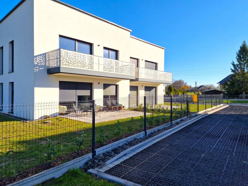 ox_nowoczesny-apartament-gotowy-do-zamieszkania-ogrodek