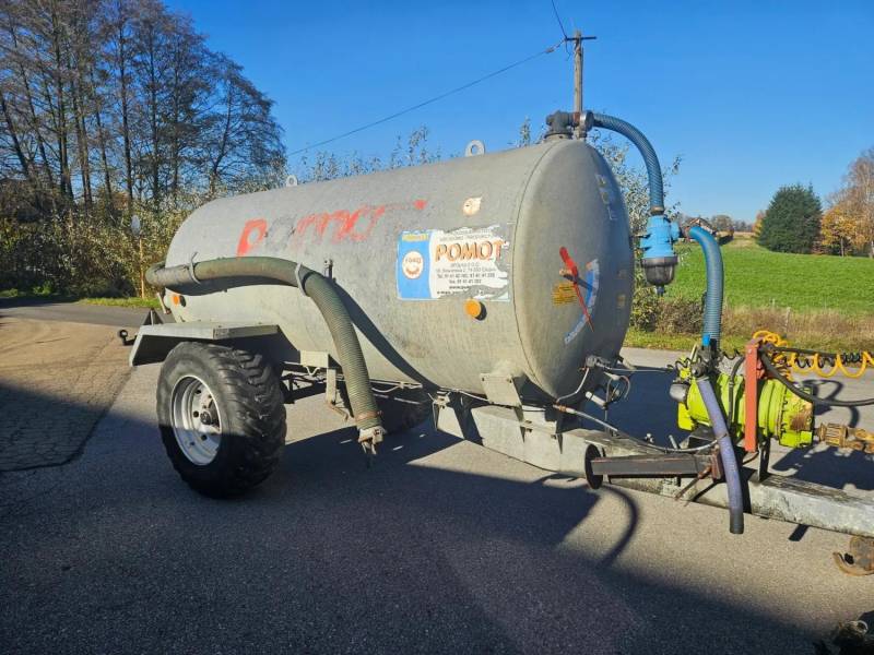 ox_sprzedaz-sprzetu-rolniczego-zetor-proxima-power-110