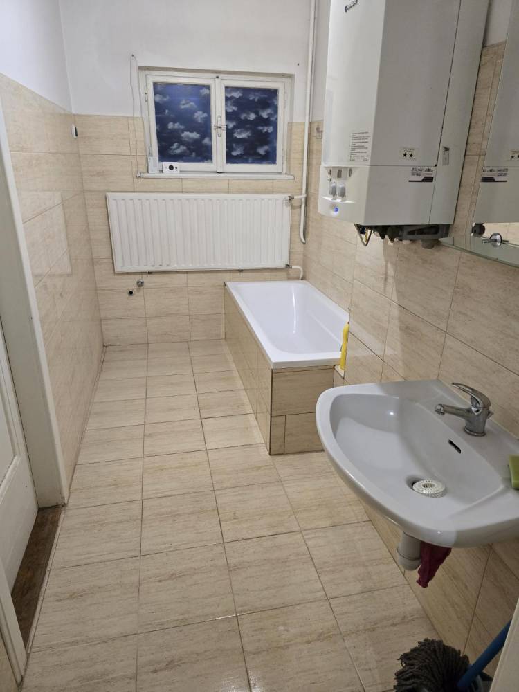 ox_wynajme-mieszkanie-106m2-w-centrum-cieszyna-garaz