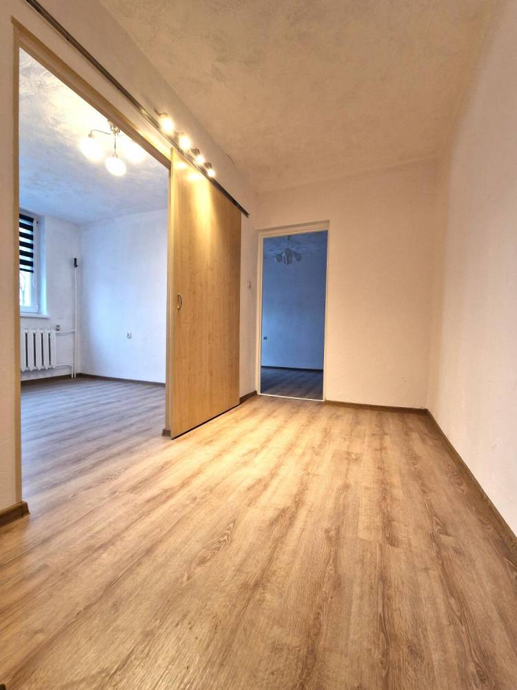 ox_skoczow-2-pokoje-3430-m2-sloneczne-balkon
