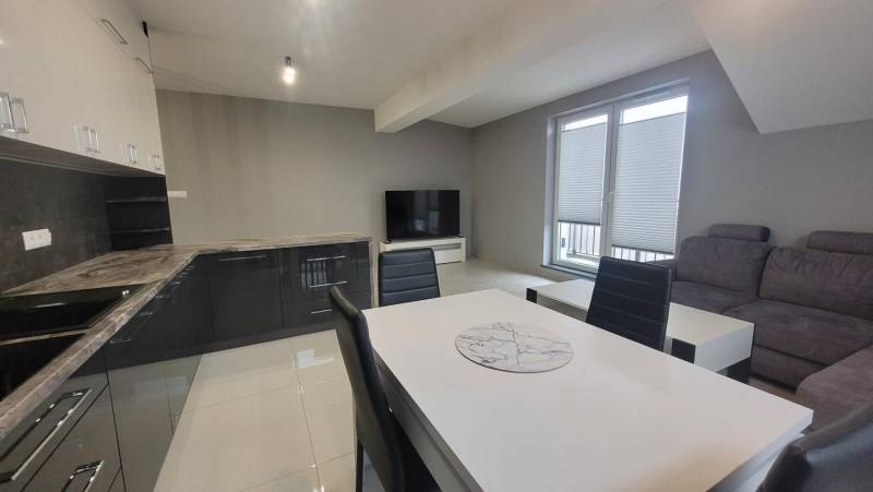 ox_wynajme-duzy-apartament