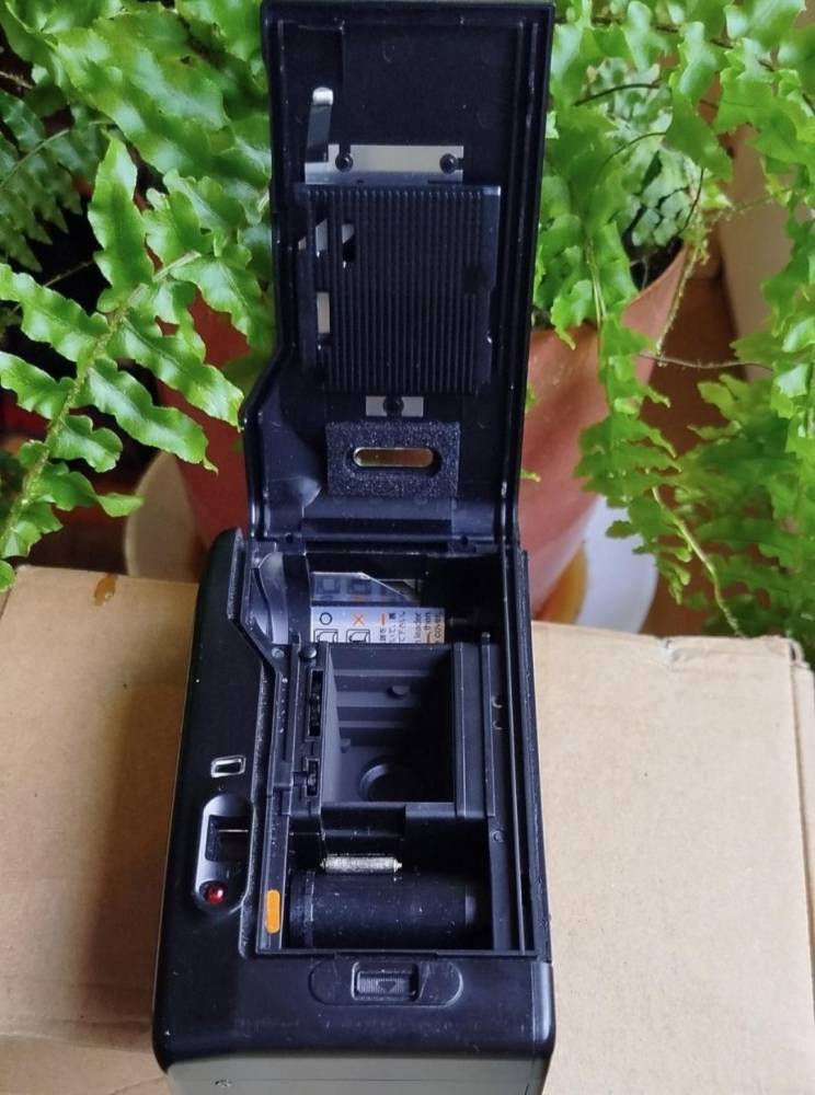 ox_aparat-yashica-mg-2