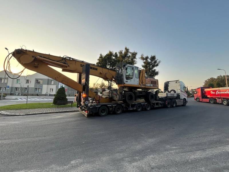 ox_niskopodwoziowy-transport-maszyn-rolniczych-budowlanych-lesny-koparek