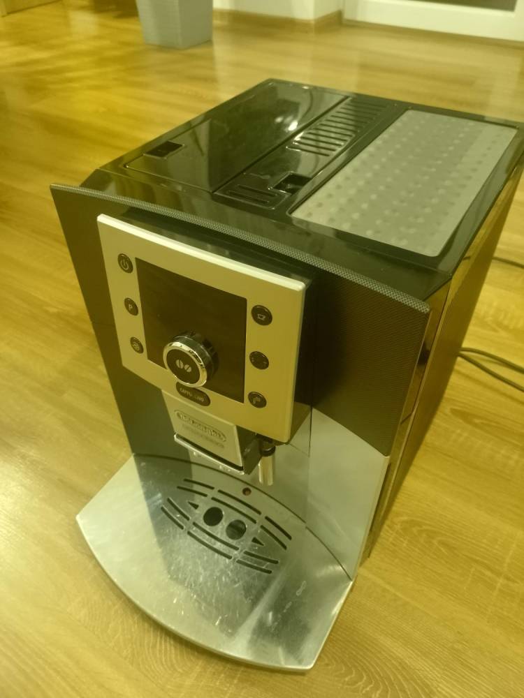 ox_sprzedam-ekspres-delonghi-perfecta-cappuccino