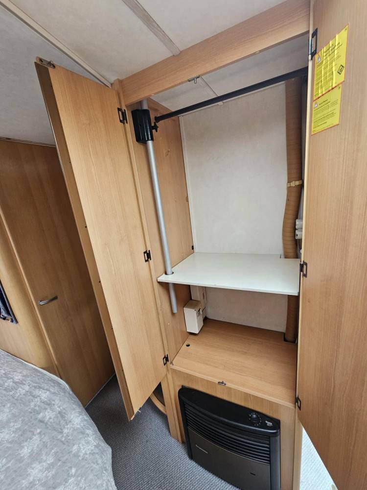 ox_przyczepa-tec-travel-king-390-htf-2005-rok-zadbana