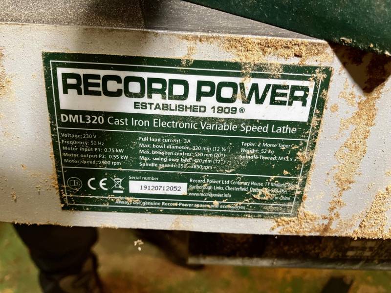 ox_tokarka-do-drewna-record-power-dml320