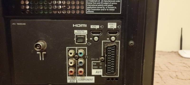 ox_telewizor-panasonic-42