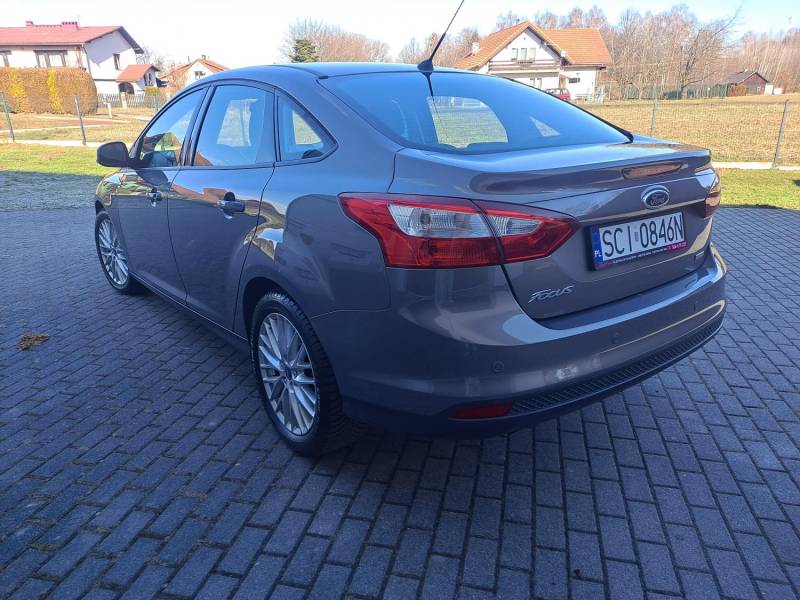 ox_ford-focus-10-ecoboost-sync-edition-50tys-km2014r