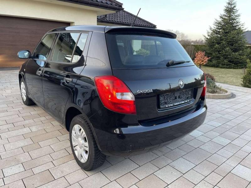 ox_skoda-fabia-12-benzyna-2013r-klima