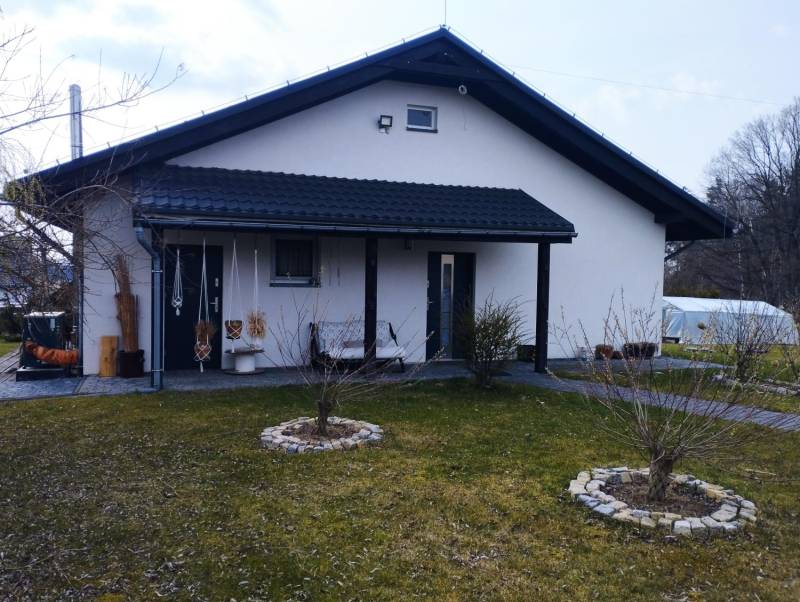 ox_do-wynajecia-komfortowy-dom-z-ogrodem-i-duza-weranda
