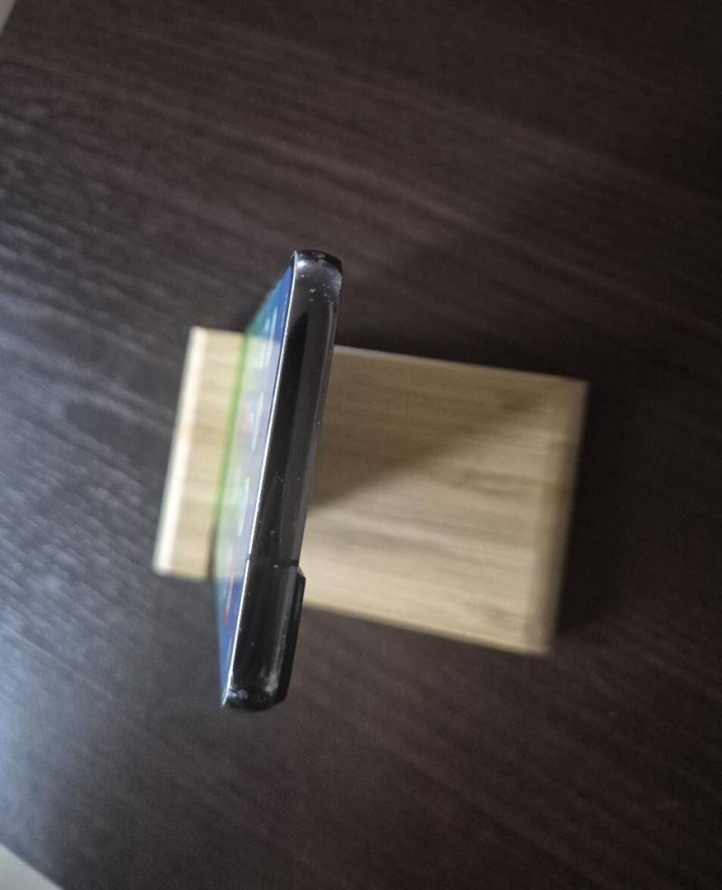 ox_telefon-samsung-s22