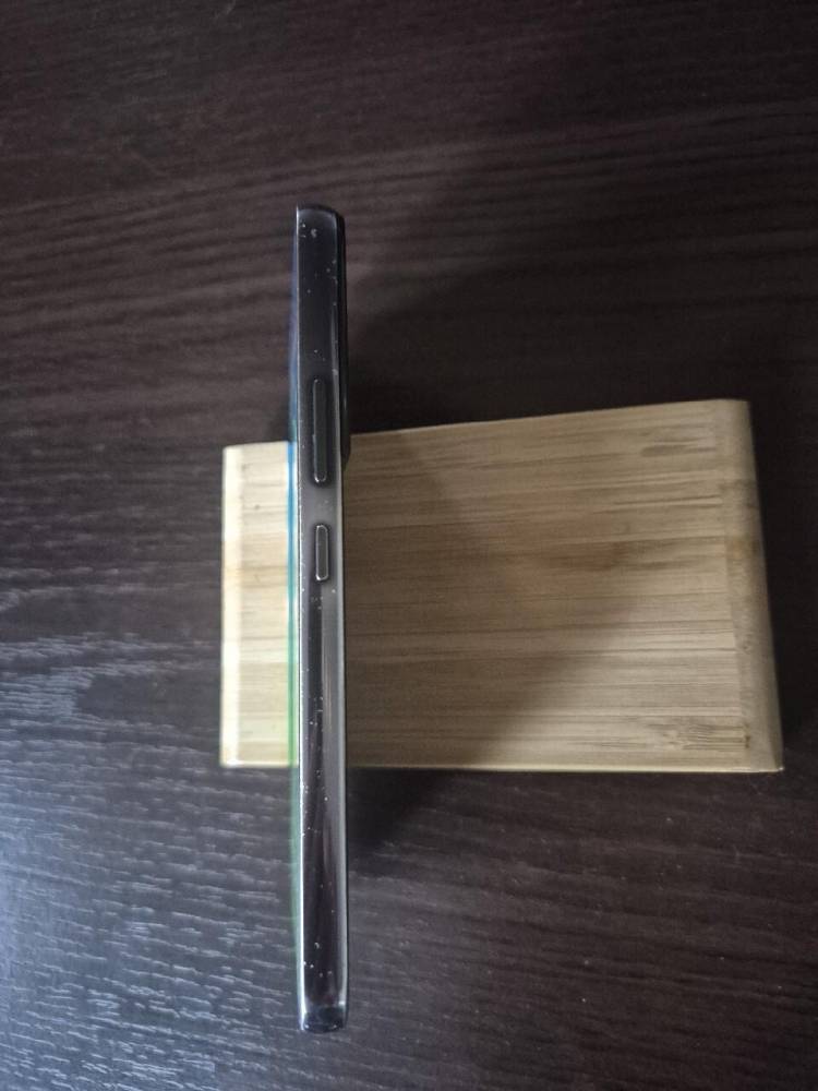 ox_telefon-samsung-s22