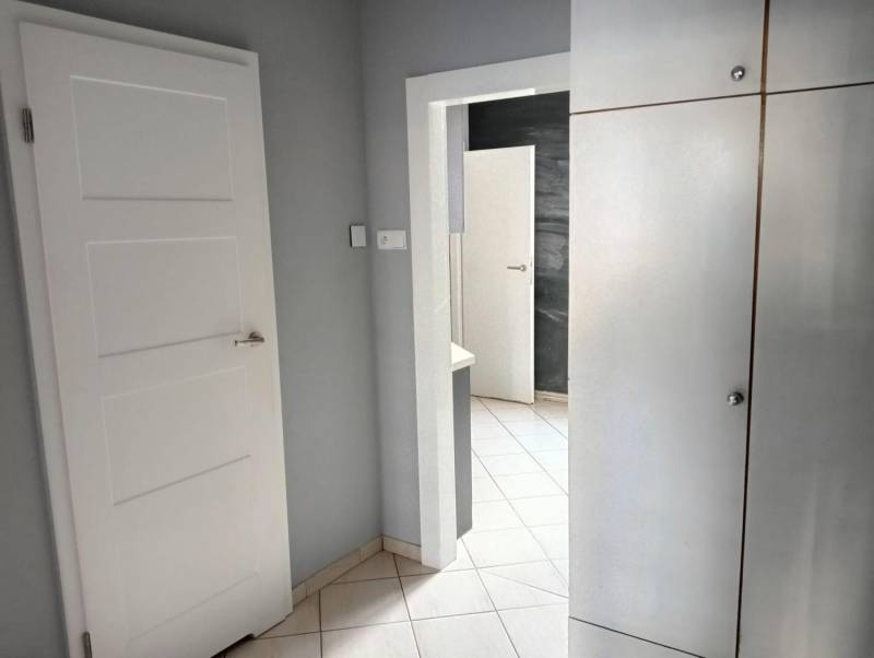 ox_wynajme-2-pokojowe-mieszkanie-w-centrum-przy-galerii-stela