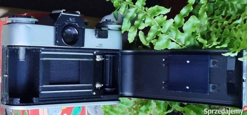 ox_aparat-fotograficzny-zenit-e