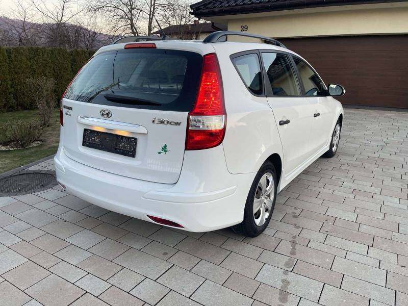 ox_sprzedam-hyundai-i30-14-benzyna-2012r-klima