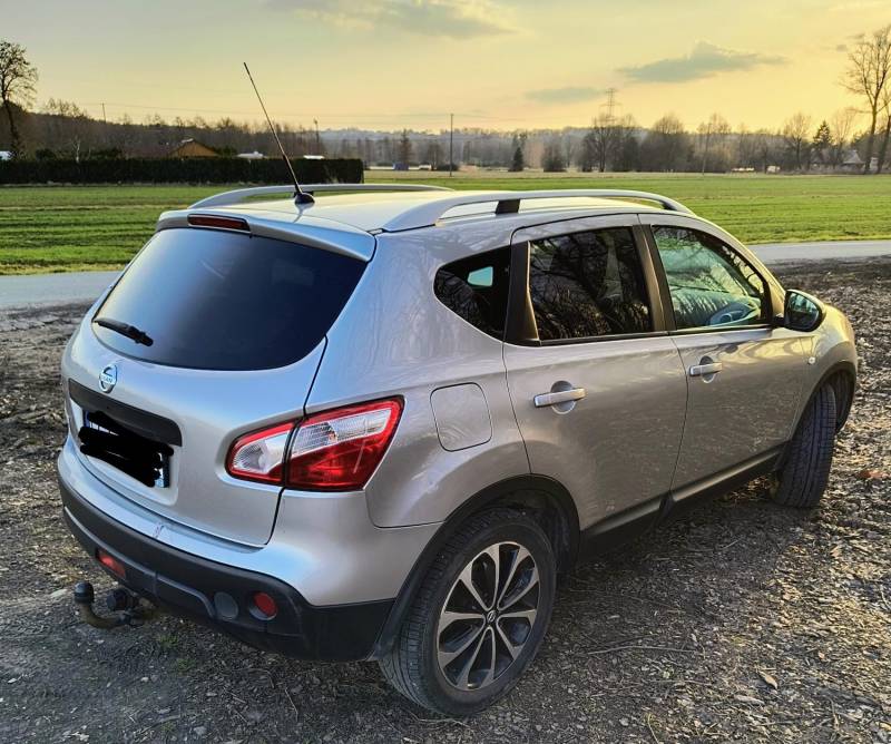 ox_nissan-qashqai-2012-rok
