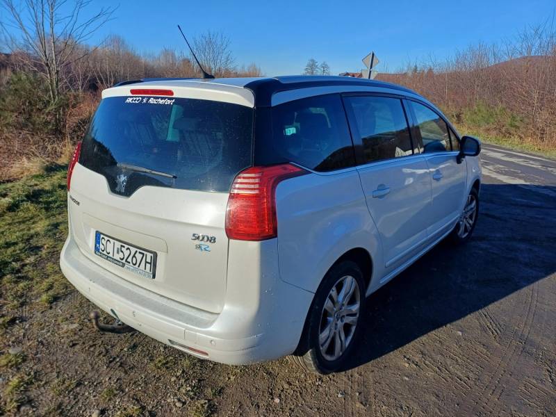 ox_peugeot-5008-16-hdi-7miejsc