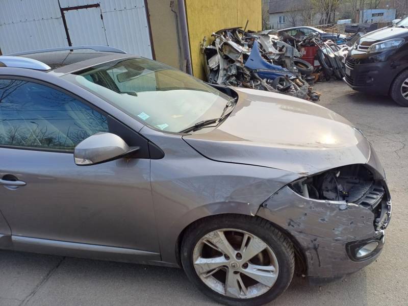 ox_renault-megane-15dci-110-automat